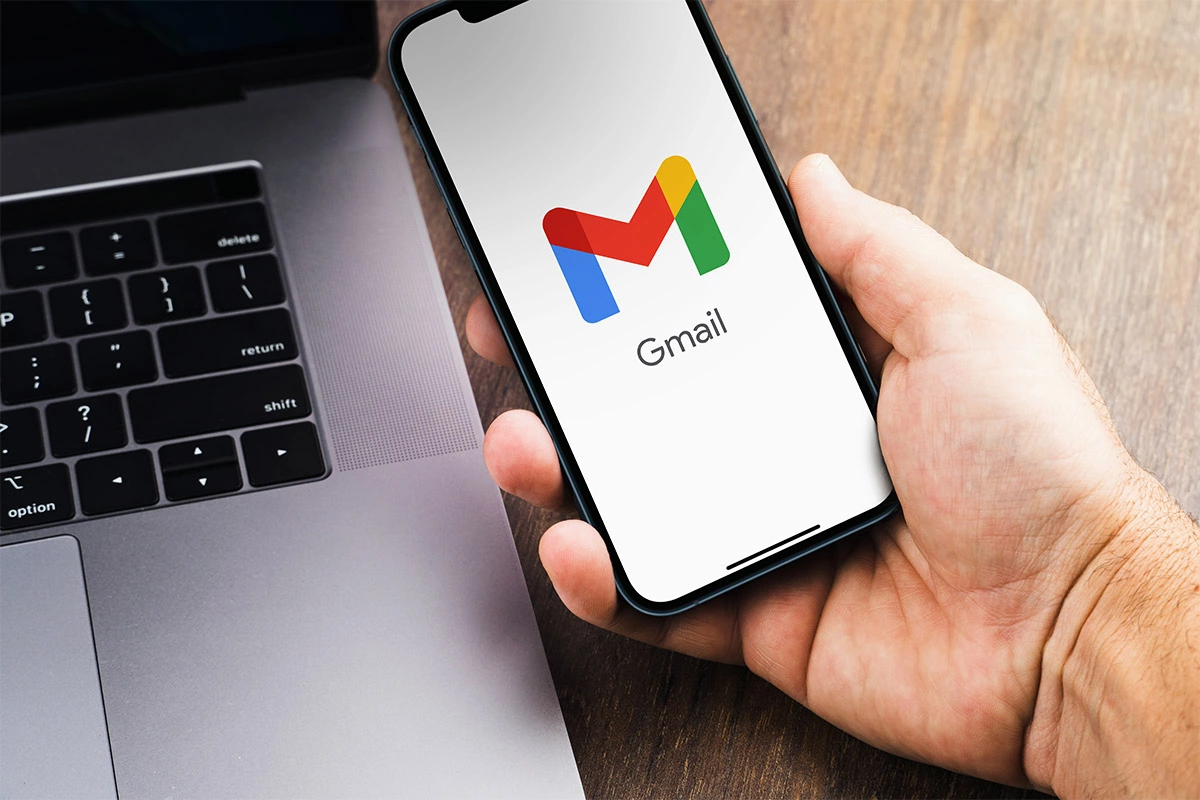 Wie erkennt und blockiert man E-Mails, um Betrug in Gmail zu vermeiden?