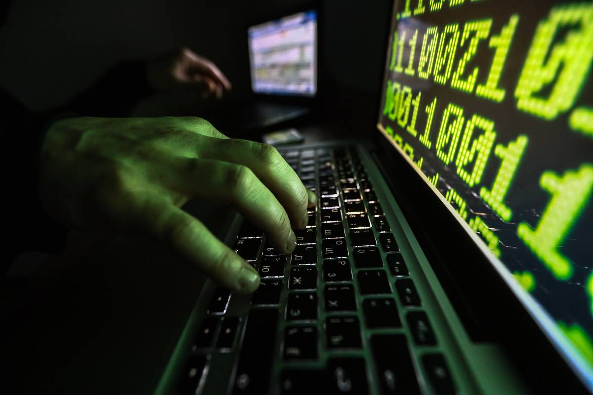 Wie erkennt und blockiert man E-Mails, um Betrug in Gmail zu vermeiden?