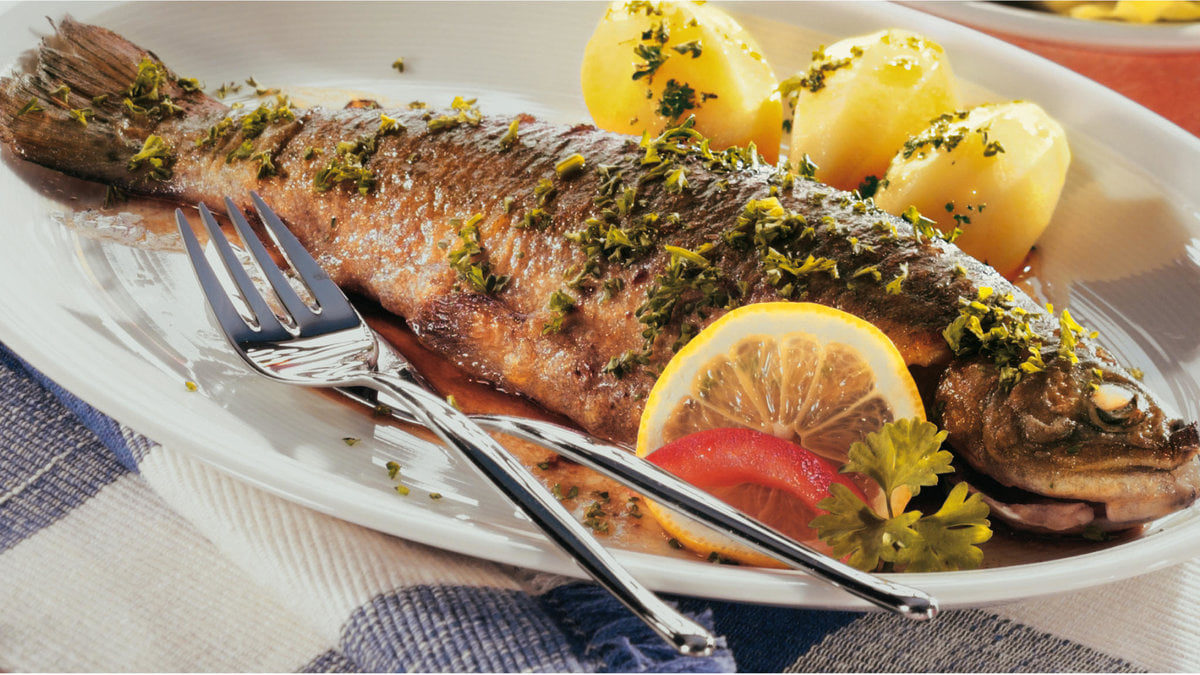 Vergessen Sie Lachs: Dieser Fisch schmeckt, als wäre er in einem Gebirgsbach gefangen worden, und die Gräten lösen sich von selbst.