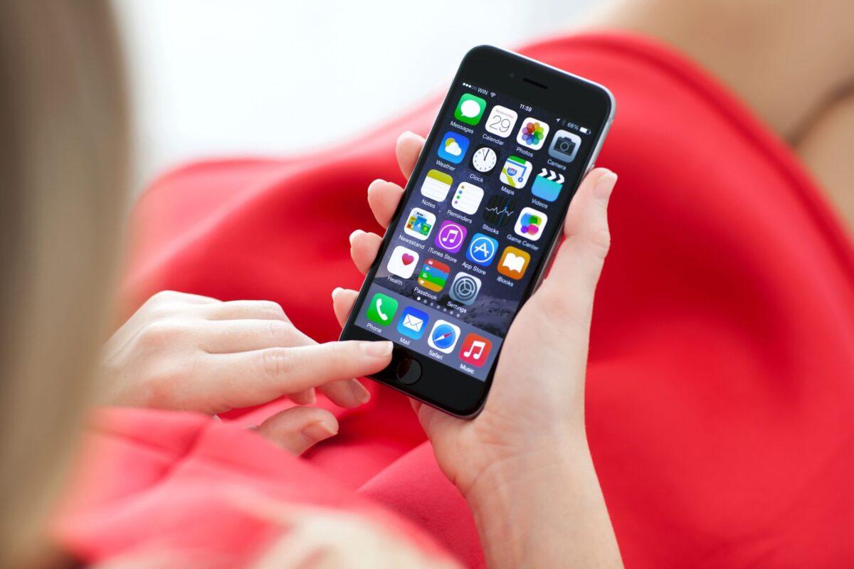Warum Sie laut der US-amerikanischen Sicherheitsbehörde Ihr Mobiltelefon jede Woche neu starten sollten.