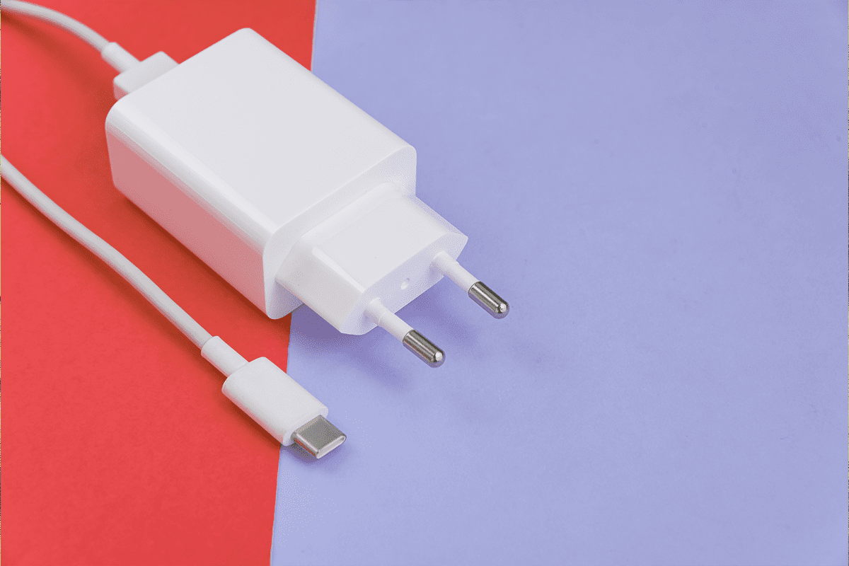 Wozu braucht man alte Ladegeräte für Mobiltelefone und warum gelten sie als Schatz?