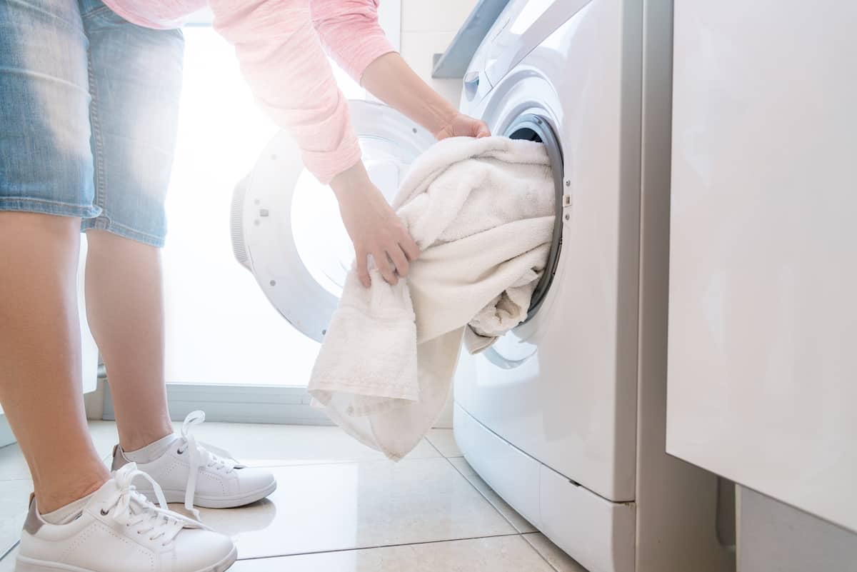 Verabschieden Sie sich dank einer einfachen Taste an Ihrer Waschmaschine vom Wäschetrockner: Sparen Sie Energie und Zeit