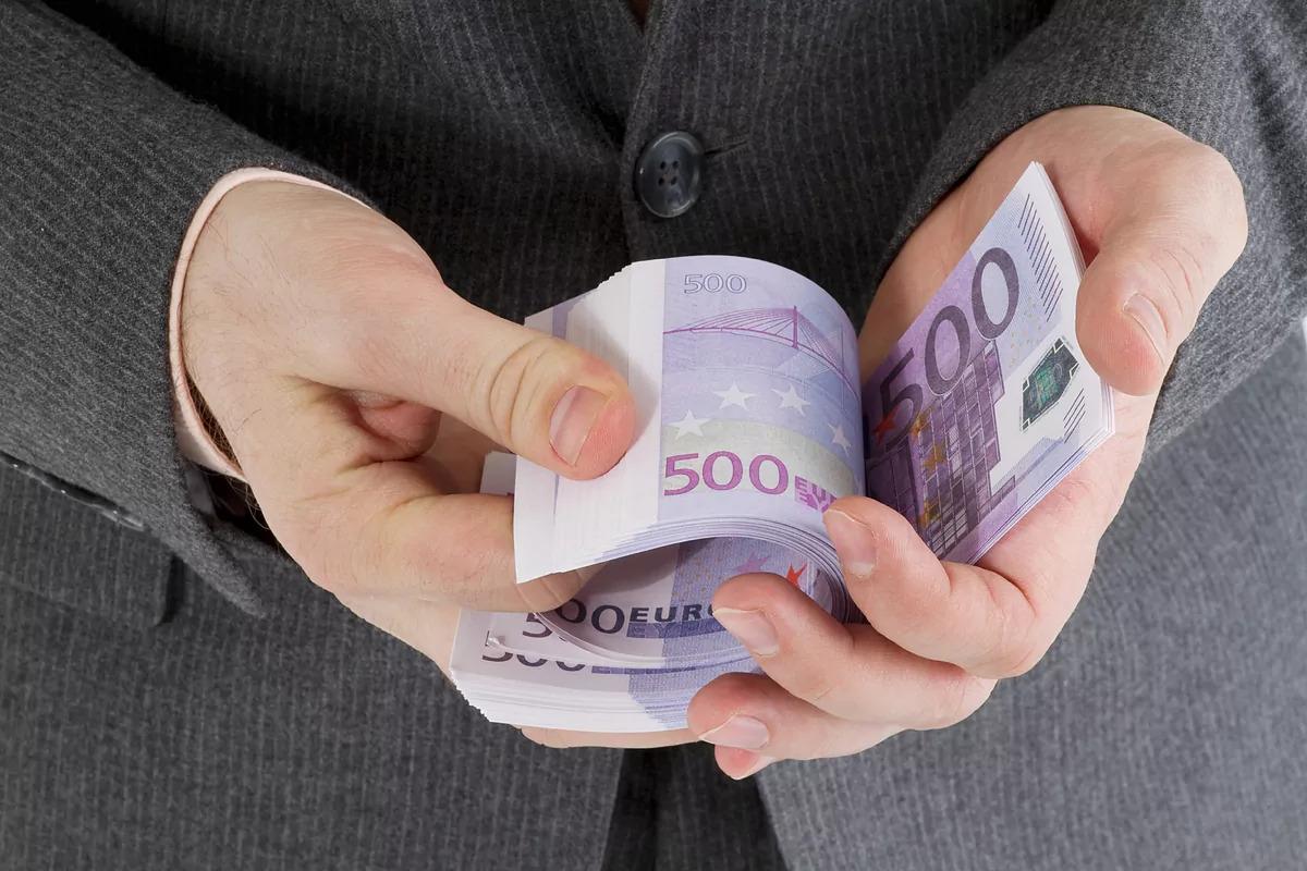 Die häufigsten Fehler junger Menschen beim Sparen