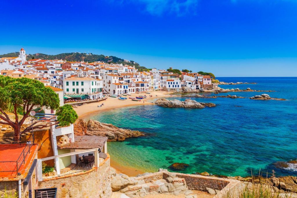 Die schönsten Luxushotels in Spanien und Portugal für einen Strandurlaub