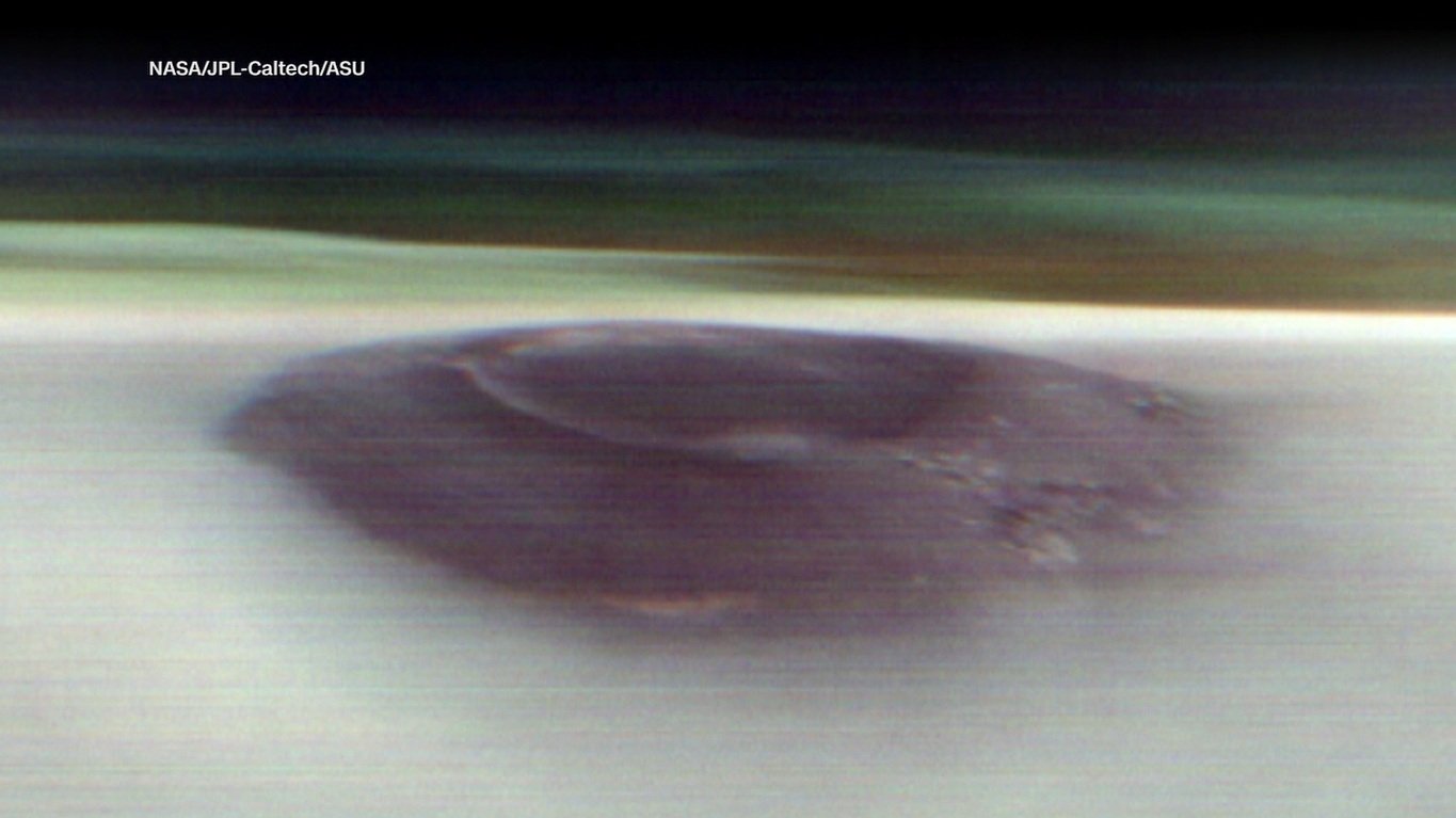 Etwas Riesiges tauchte aus den Wolken des Mars auf, und die NASA hat es gerade rechtzeitig erwischt.
