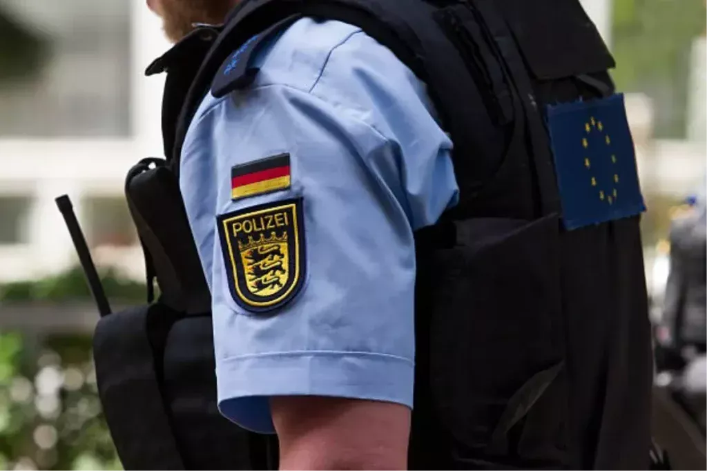 Eine Großmutter hatte nur noch 47 Euro auf ihrem Konto, nachdem ihr Enkel ihr gesamtes Geld für Glücksspiele ausgegeben hatte