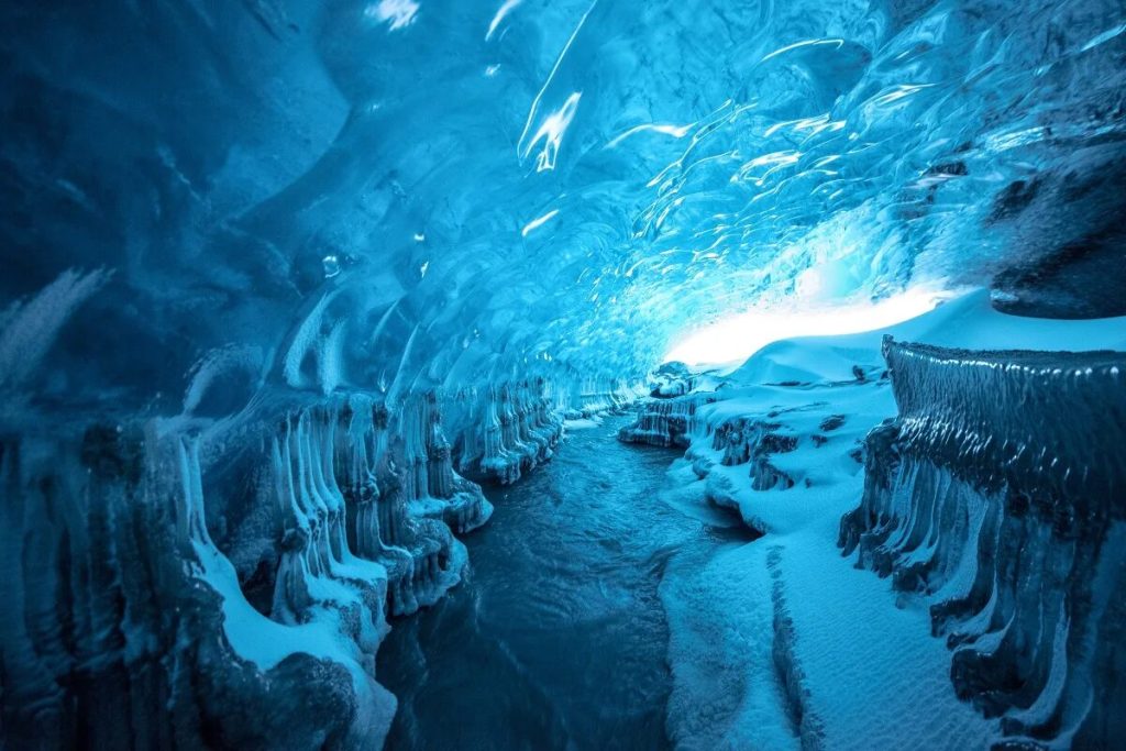 Schockierender Fund in der Antarktis: Unter Gletschern wurden Ruinen einer verschollenen Stadt entdeckt