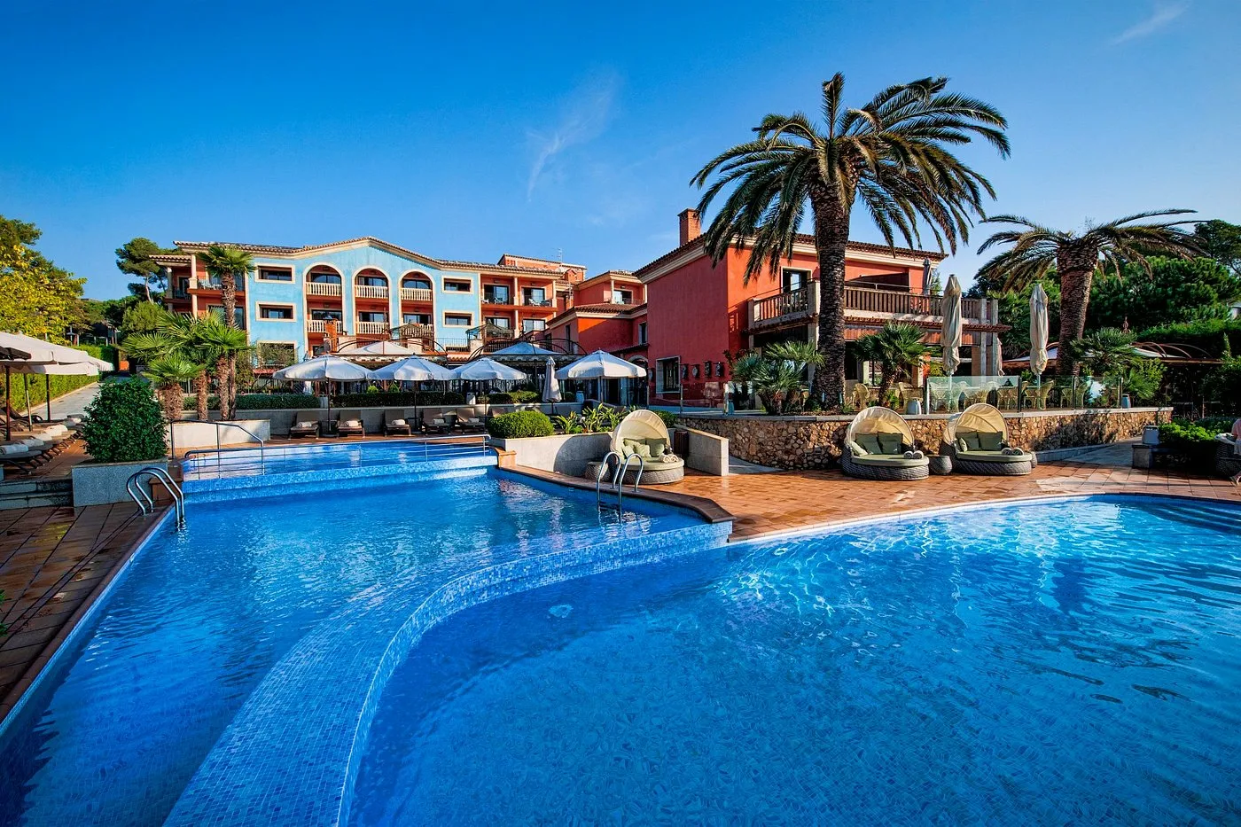 Die schönsten Luxushotels in Spanien und Portugal für einen Strandurlaub