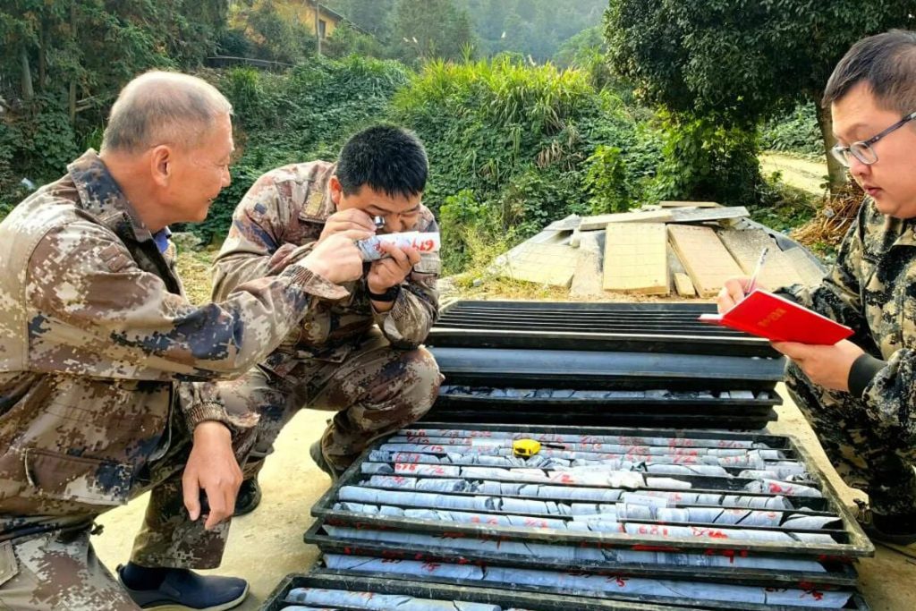 Fund des Jahrtausends: 1000 Tonnen Gold gefunden, und alles gehört einer einzigen Provinz