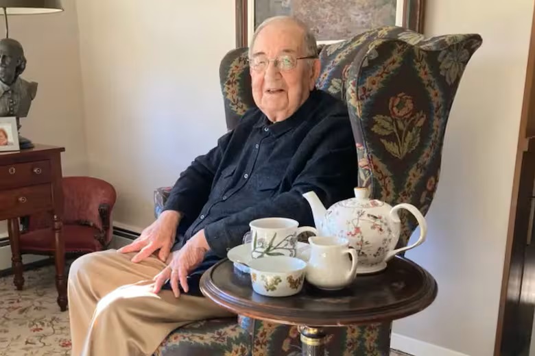 Vom Leben auf einer Farm ohne Strom bis zum 102. Lebensjahr in perfekter Verfassung: Roy Cohens unglaubliche Geschichte der Überwindung von Hindernissen und der Langlebigkeit.